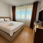 Iancului Mega Mall 3 *