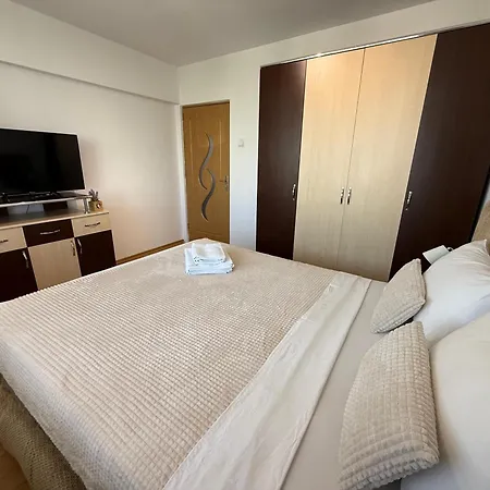 Iancului Mega Mall 3